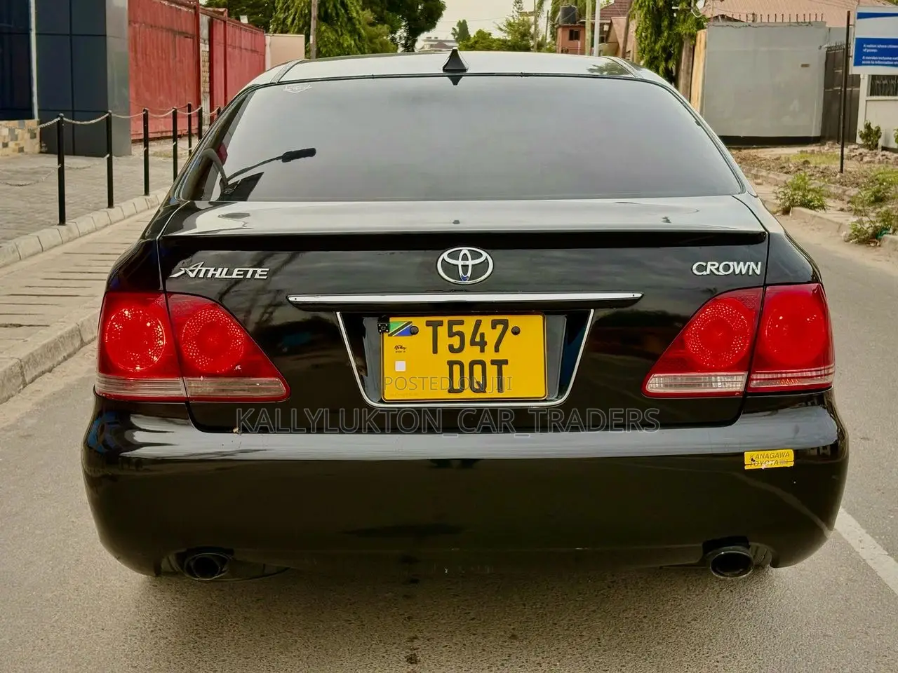Toyota Crown Royale 2005 Black