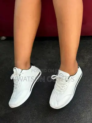 Ladies Sneakers Za Ngozi