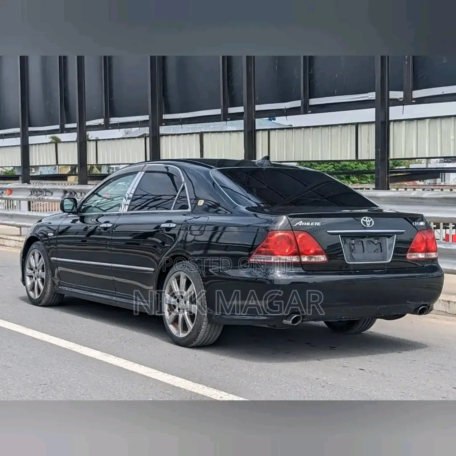 Toyota Crown 2006 Black