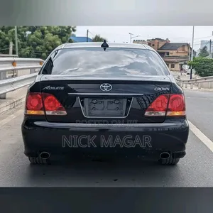 Toyota Crown 2006 Black