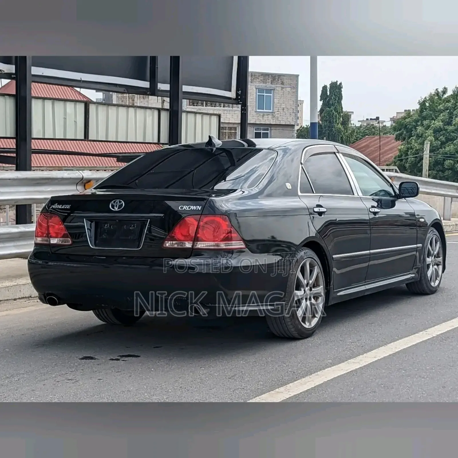Toyota Crown 2006 Black