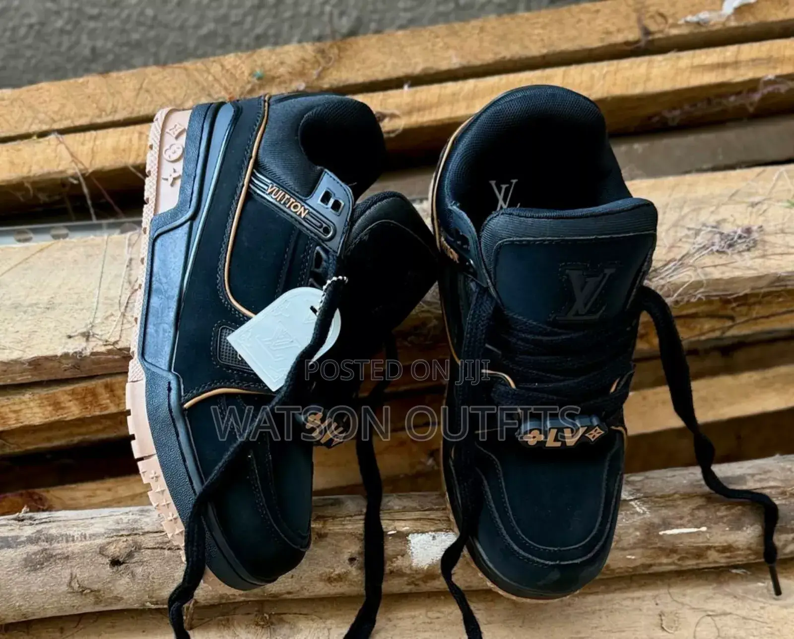 Lv Double Sole Sneakers Za Ngozi