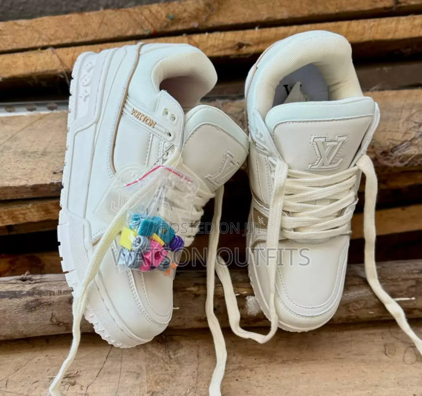 Lv Double Sole Sneakers Za Ngozi