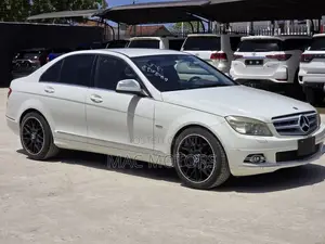 Mercedes-Benz C-Class 2007 White