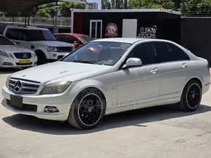 Mercedes-Benz C-Class 2007 White