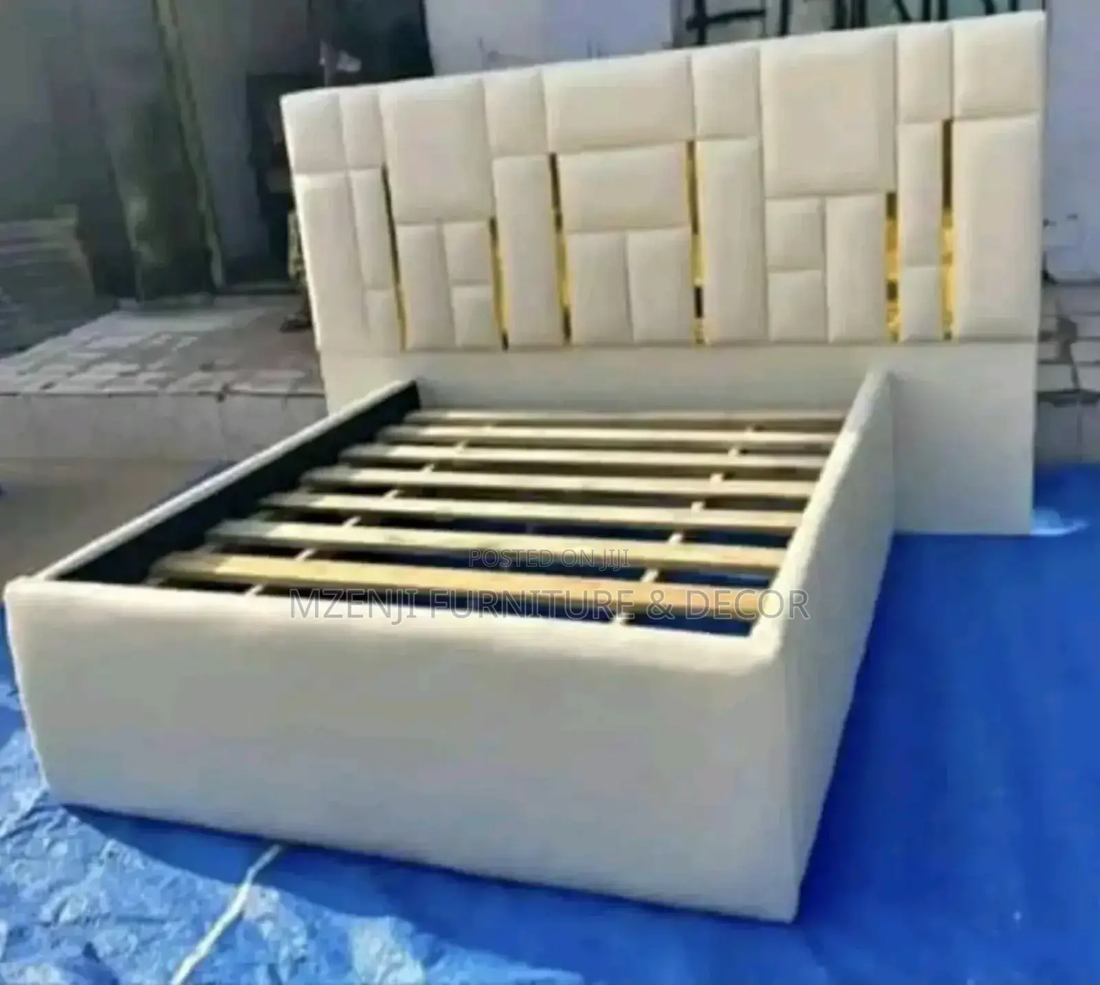 Sofa Bed White Lather