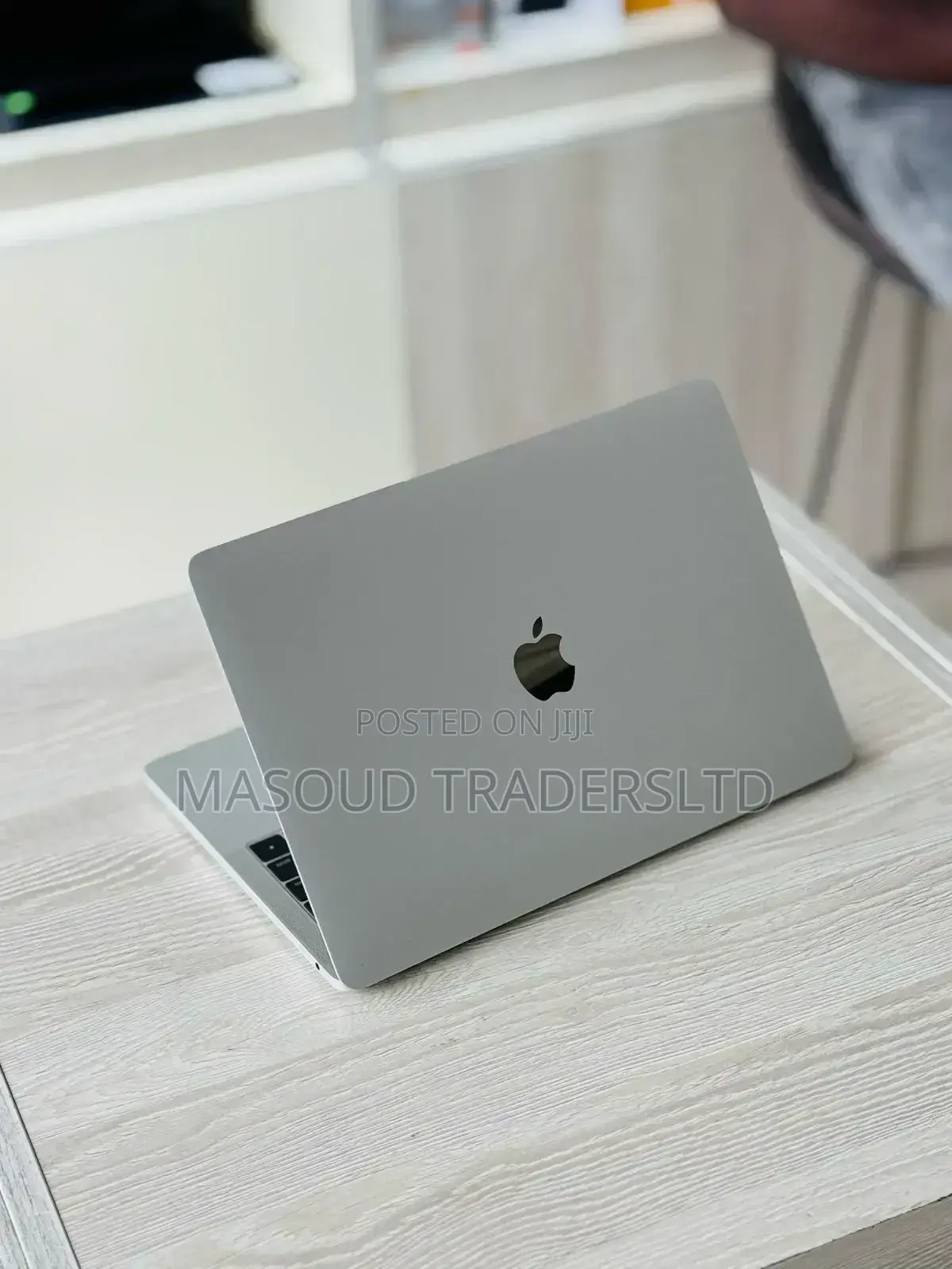 Laptop Apple MacBook Pro 2017 16GB Intel Core I5 SSD 128GB