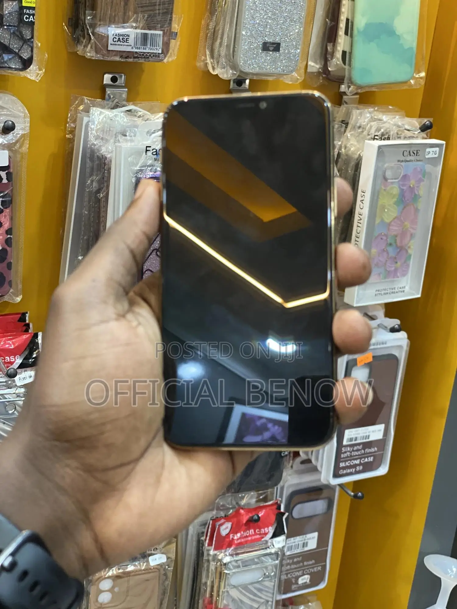 Apple iPhone 11 Pro 64 GB Gold