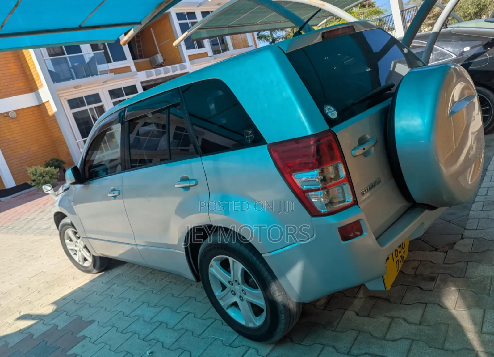 Suzuki Escudo 2008 Silver