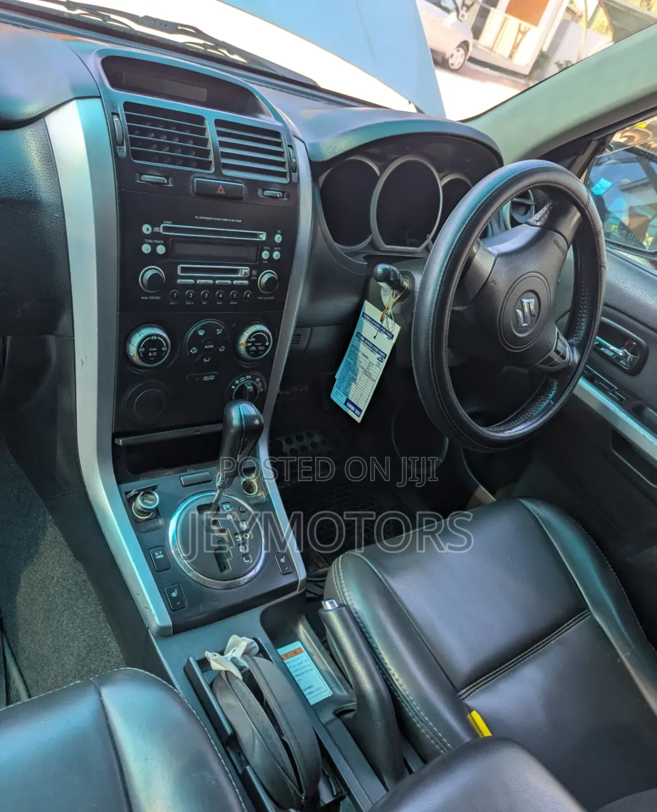 Suzuki Escudo 2008 Silver