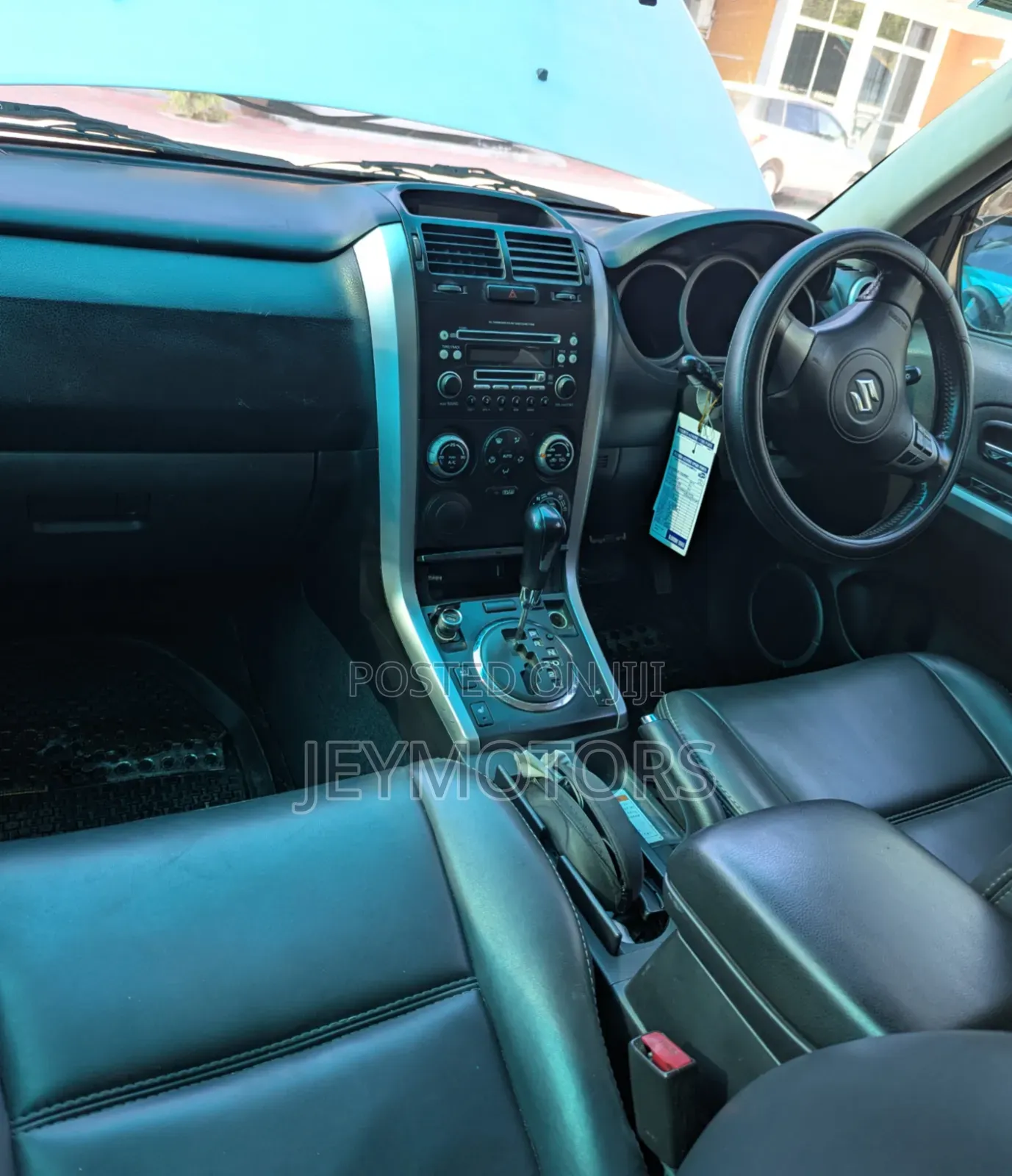 Suzuki Escudo 2008 Silver