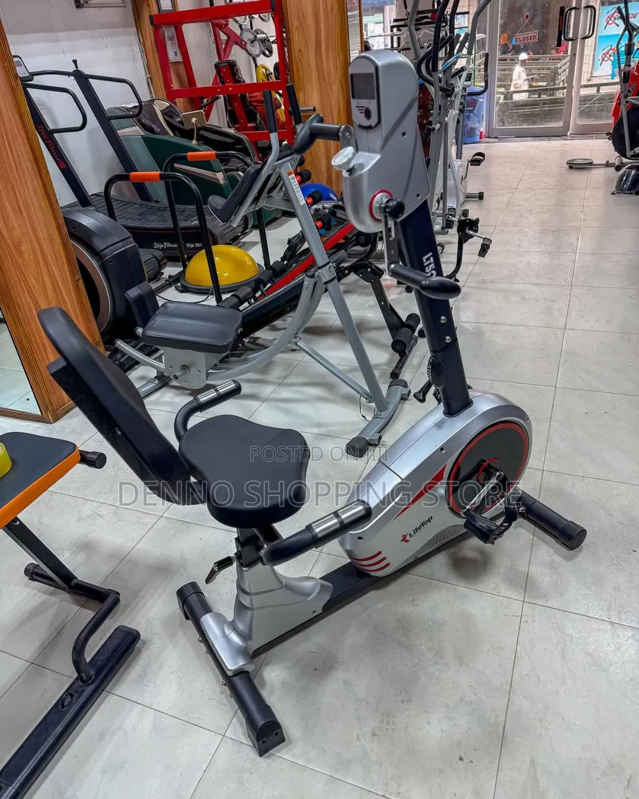 Statiomery Recumbet Bike