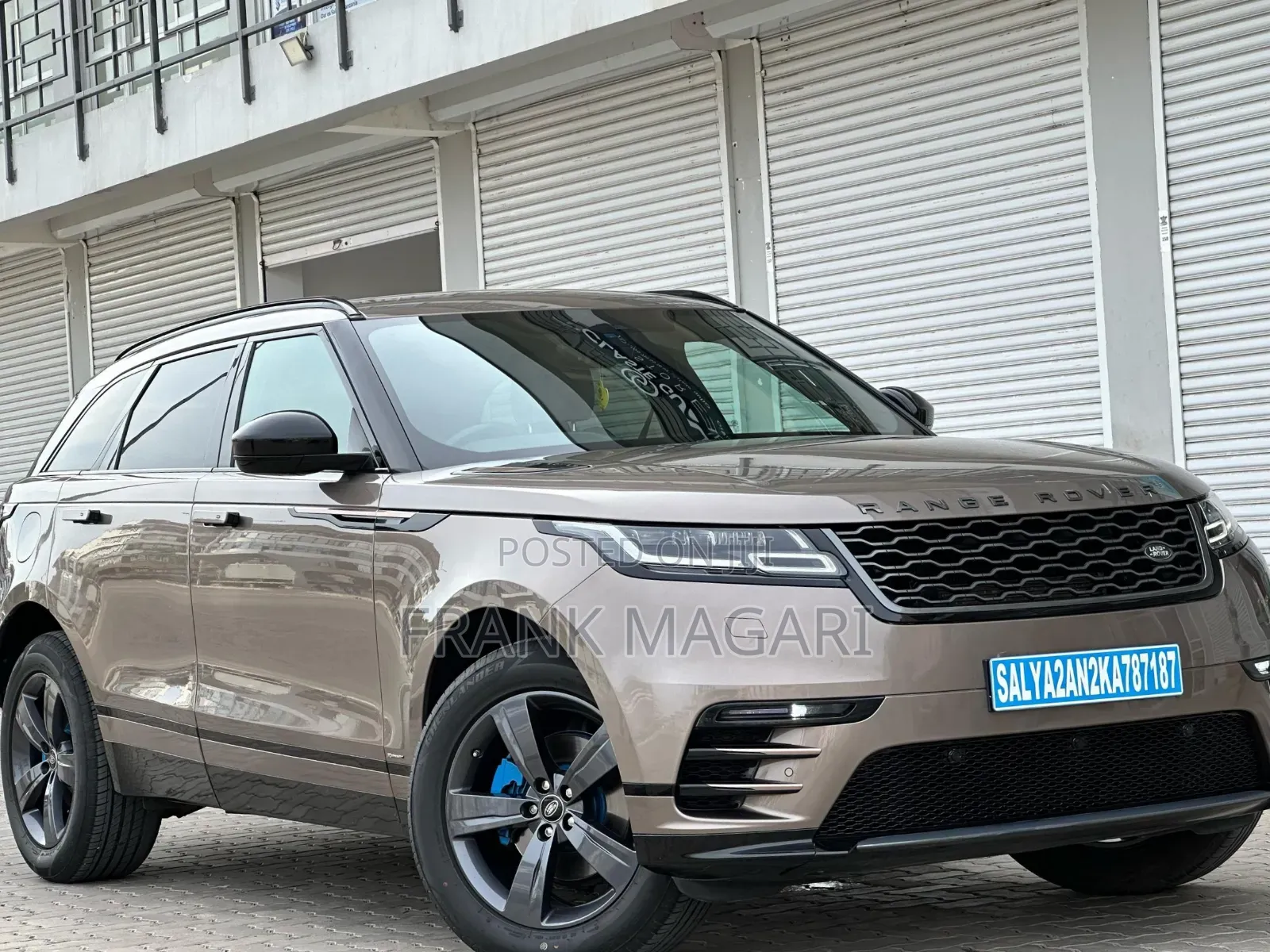 Land Rover Range Rover Velar 2018 Gold