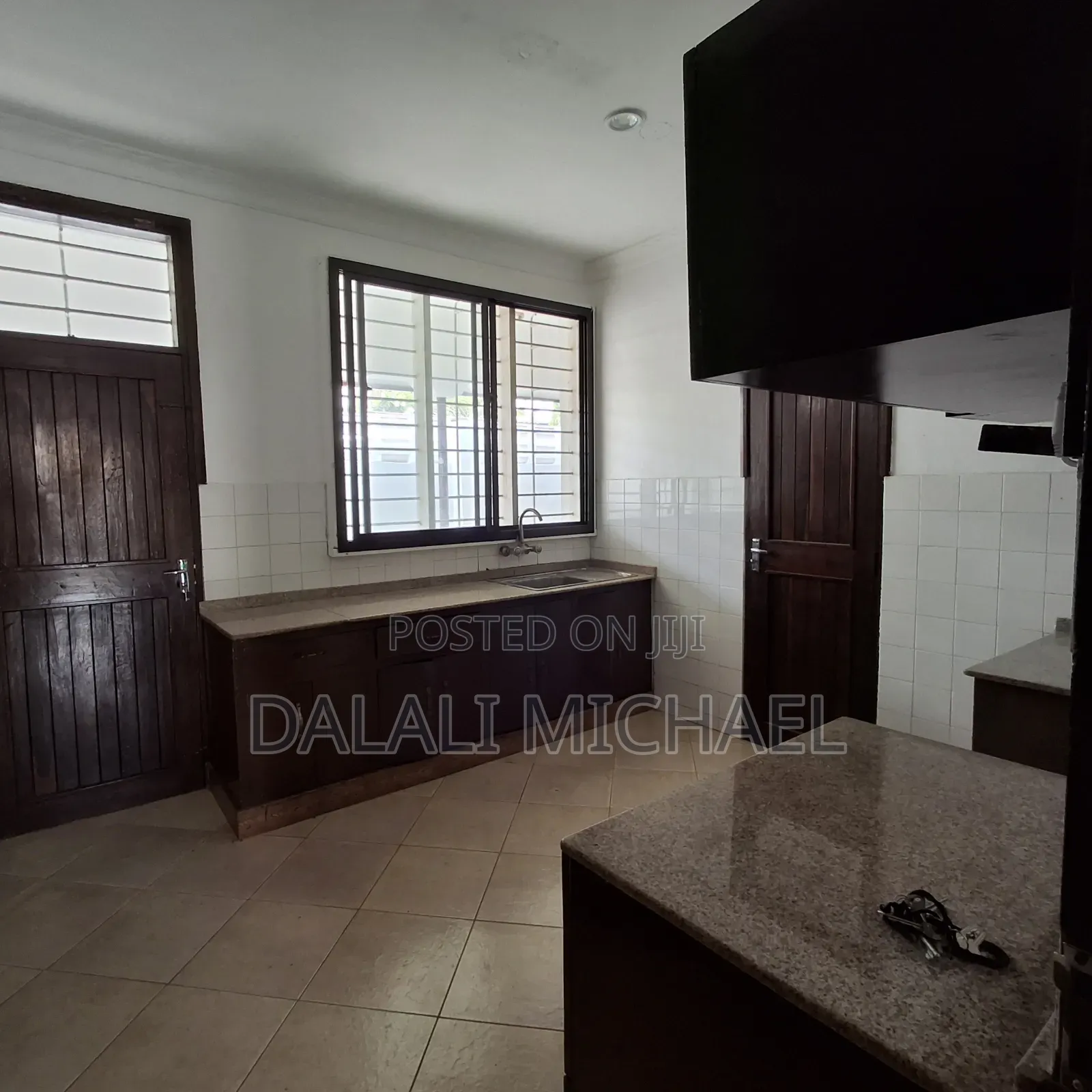 3bdrm House in Masaki for rent