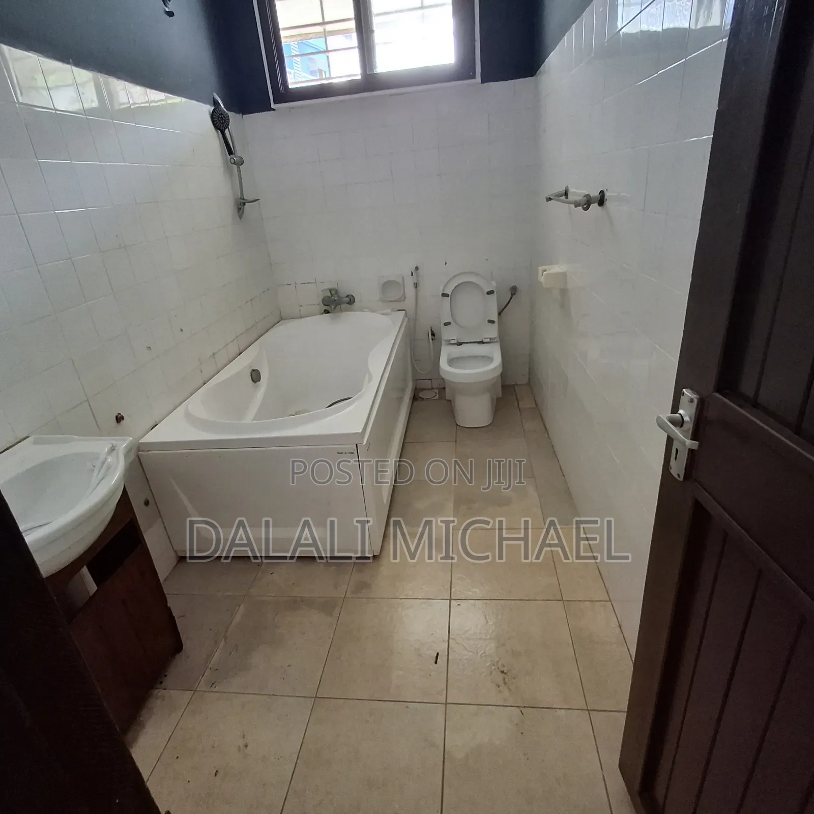 3bdrm House in Masaki for rent