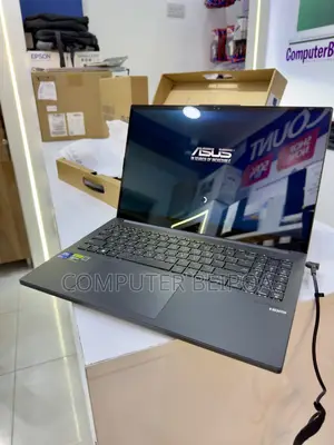 New Laptop Asus VivoBook 15 X505BA 24GB Intel Core Ultra 9 SSD 2T