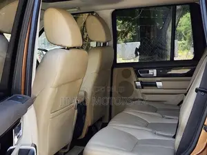 Land Rover Discovery 2014 Orange