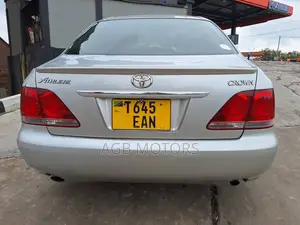 Toyota Crown 2004 Silver