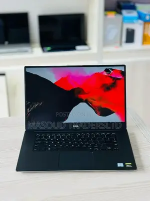 Laptop Dell XPS 15 (9560) 16GB Intel Core I7 SSD 512GB