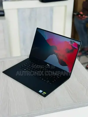 Laptop Dell XPS 15 (9560) 16GB Intel Core I7 SSD 512GB