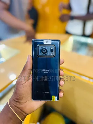 Sharp Aquos R6 128 GB Black