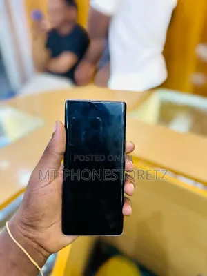 Sharp Aquos R6 128 GB Black