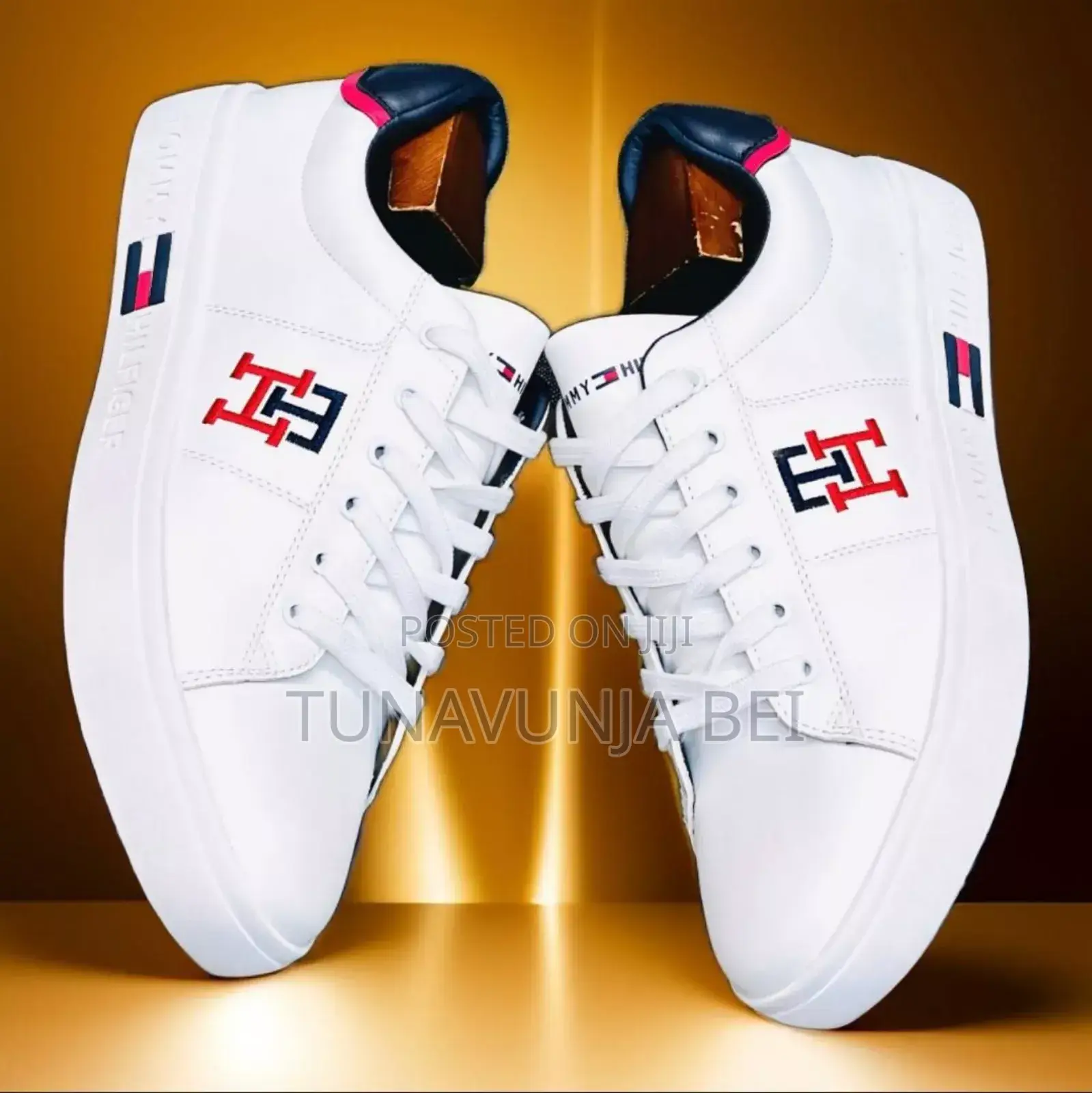 White Tommy Hilfeger Raba