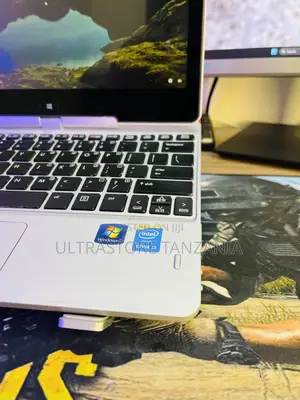 Laptop HP EliteBook Revolve 810 G3 Tablet 8GB Intel Core I5 SSD 256GB