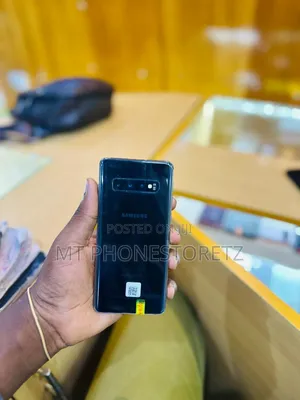 Samsung Galaxy S10 128 GB Black