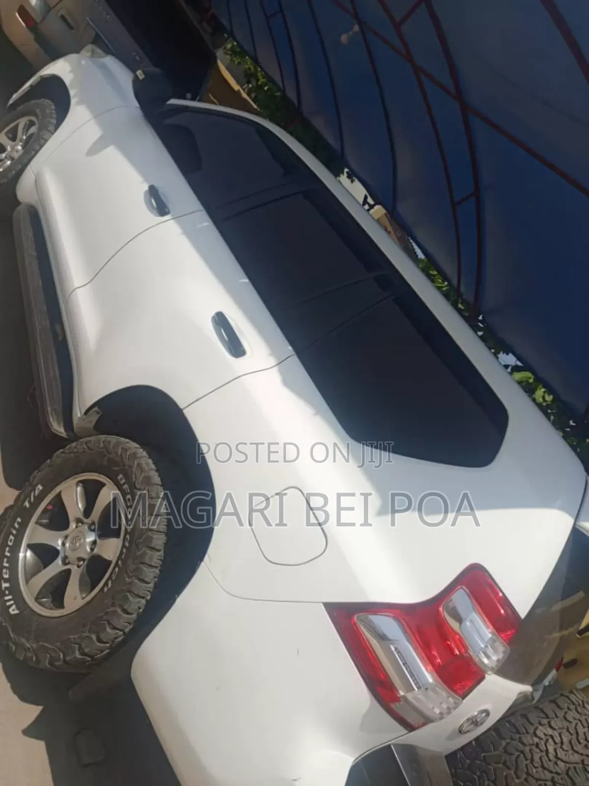 Toyota Land Cruiser Prado 2014 White