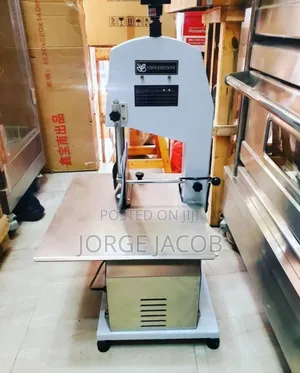 An Electric Bone Saw Machine