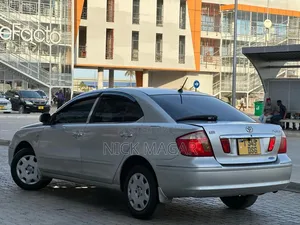 Toyota Premio 2004 Silver