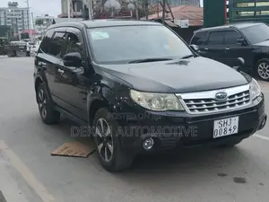 Subaru Forester 2.5X Automatic 2011 Black