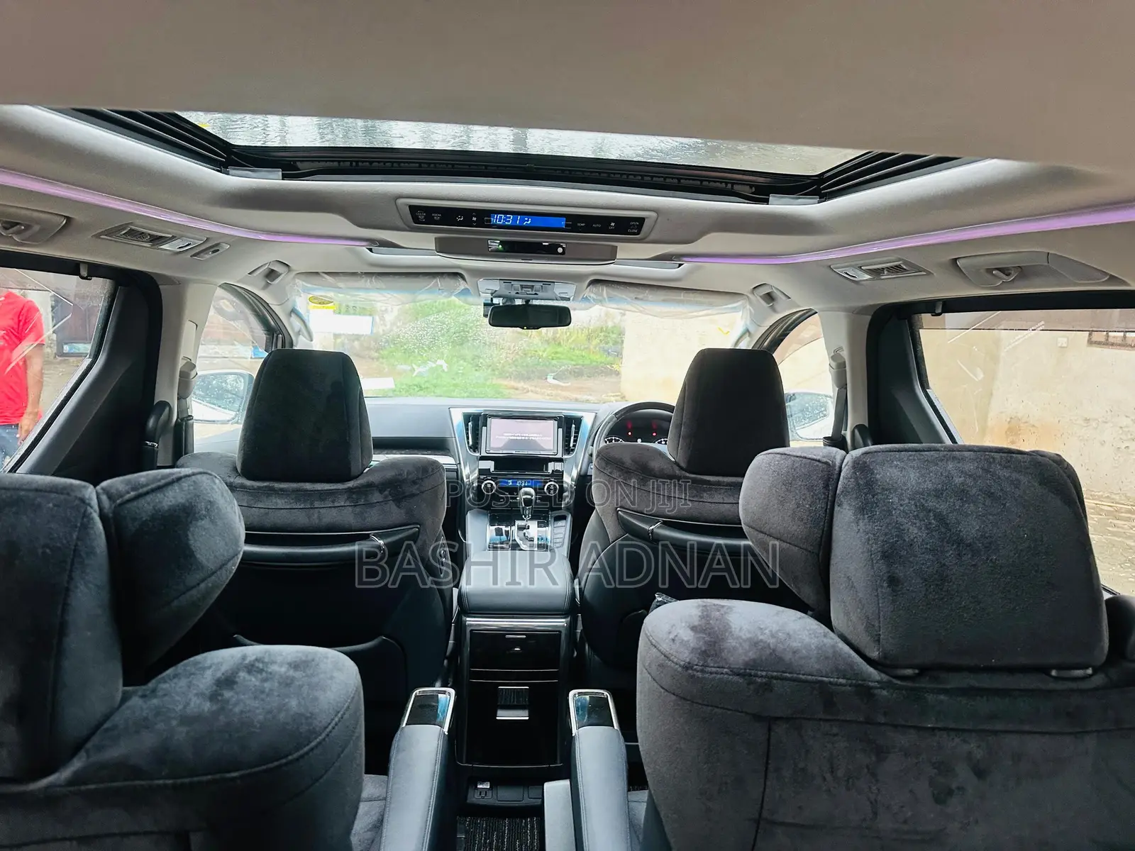 Toyota Alphard 2.4 Petrol FWD 2015 White