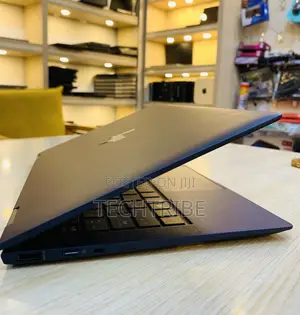 Laptop HP Dragonfly Folio 8GB Intel Core I5 SSD 256GB