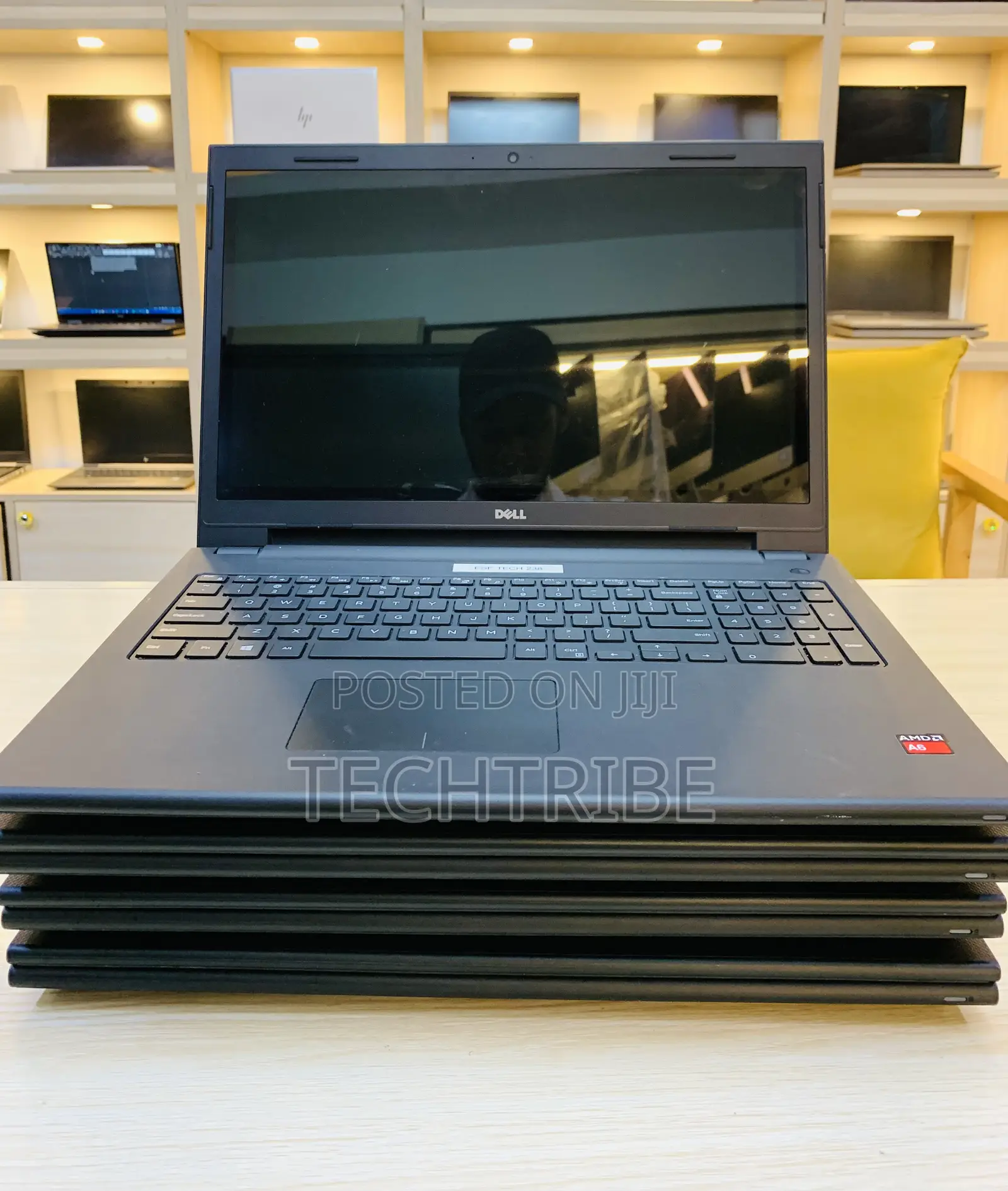 Laptop Dell Inspiron 15 3000 8GB AMD A6 HDD 1T