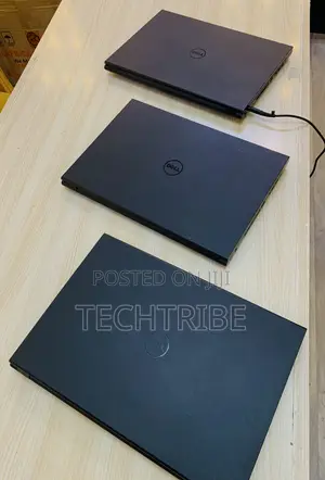 Laptop Dell Inspiron 15 3000 8GB AMD A6 HDD 1T