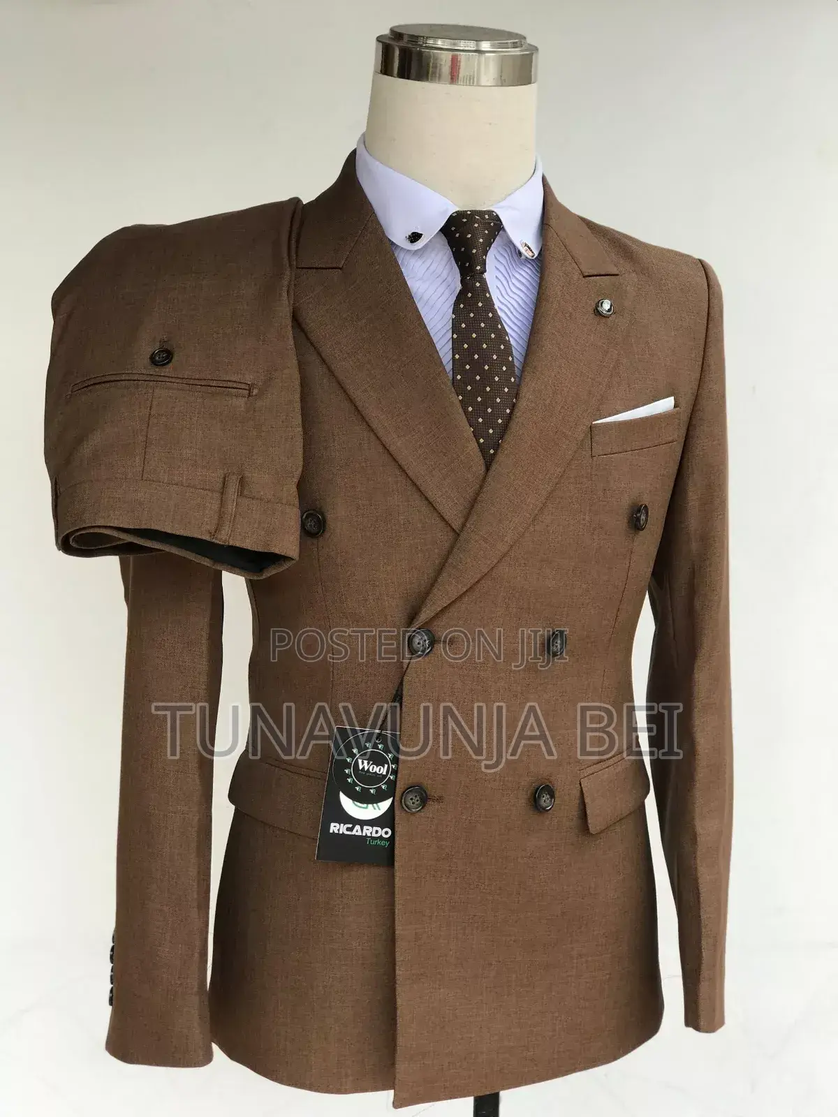 Ricard Brand Suit
