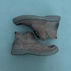 Cat Boot 2025