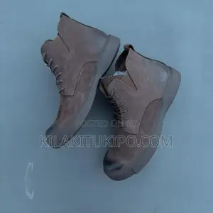Cat Boot 2025