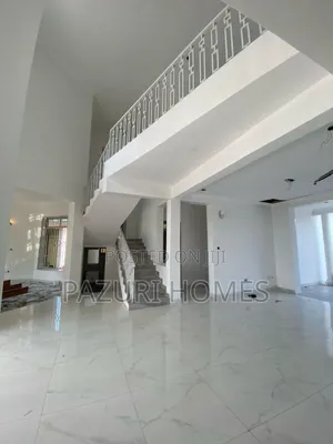 5bdrm Bungalow in Peninsula, Msasani for sale