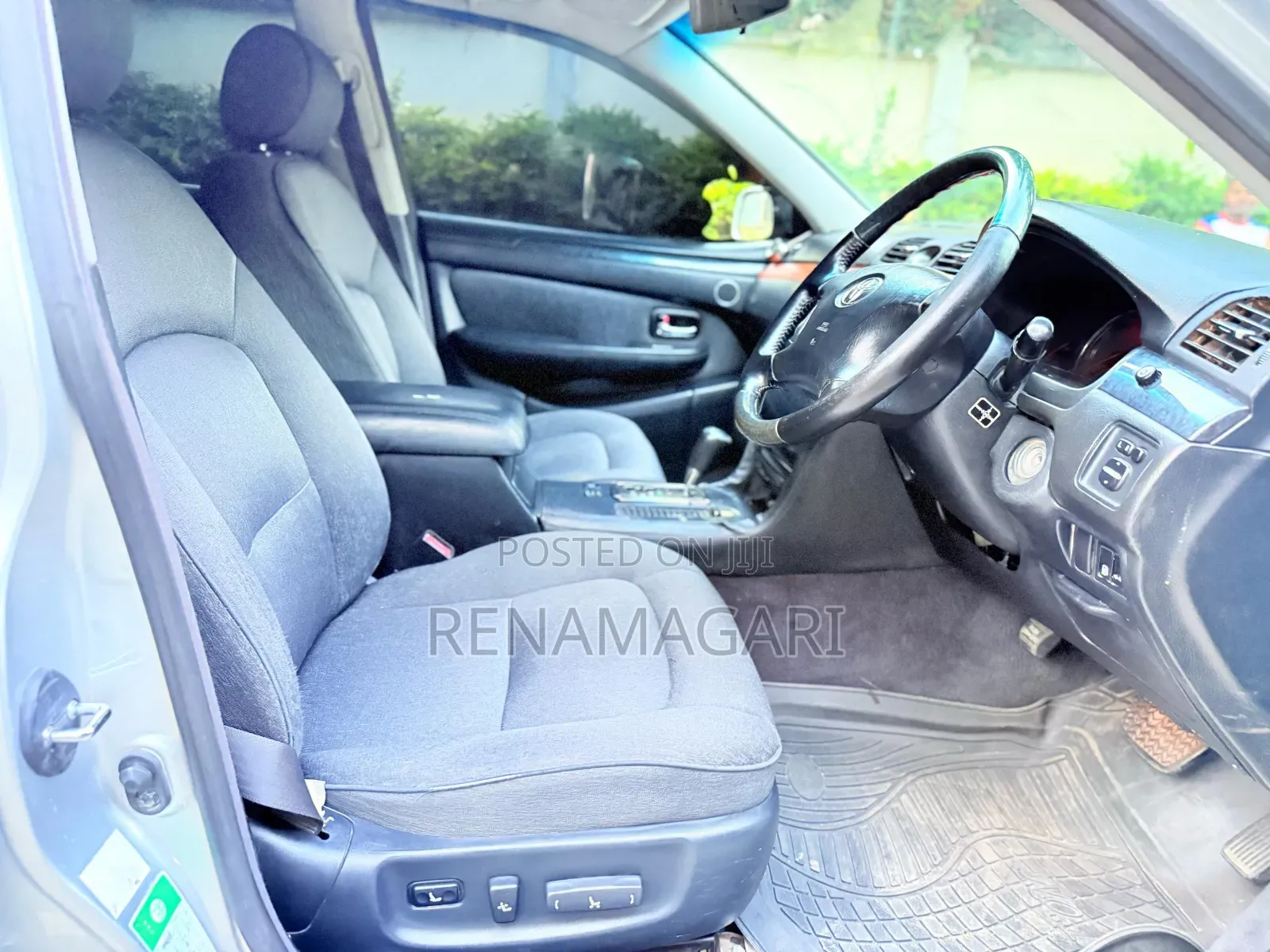 Toyota Brevis 2004 Silver