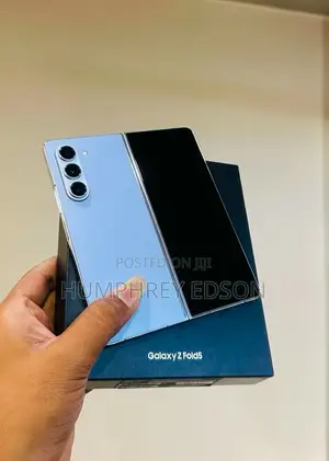 New Samsung Galaxy Z Fold 5 256 GB Blue