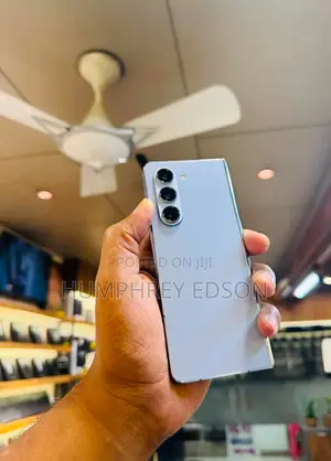 New Samsung Galaxy Z Fold 5 256 GB Blue