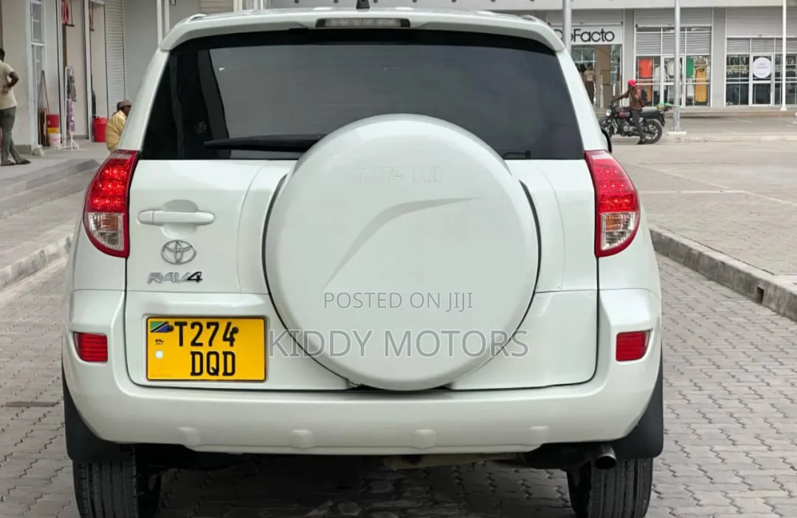 Toyota RAV4 2008 White