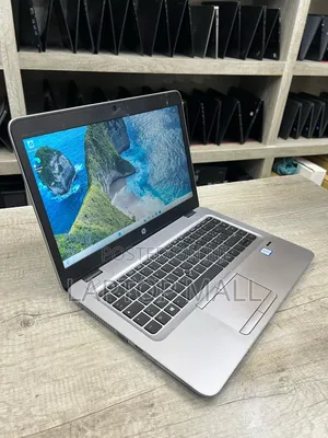 Laptop HP EliteBook 820 G3 8GB Intel Core I5 SSD 256GB