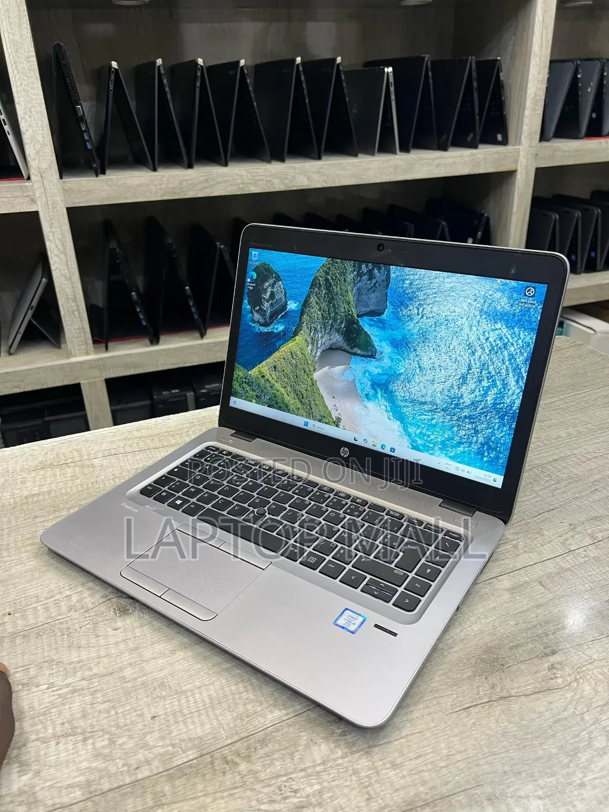 Laptop HP EliteBook 820 G3 8GB Intel Core I5 SSD 256GB