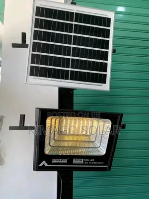 Solar Spotlight 200w (Flood Light)