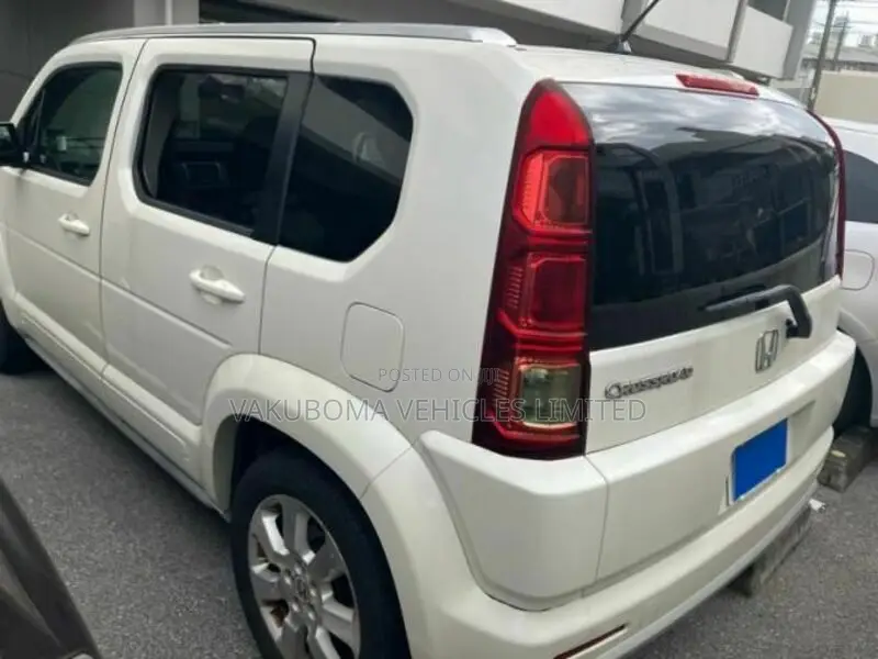 Honda Crossroad 2007 White