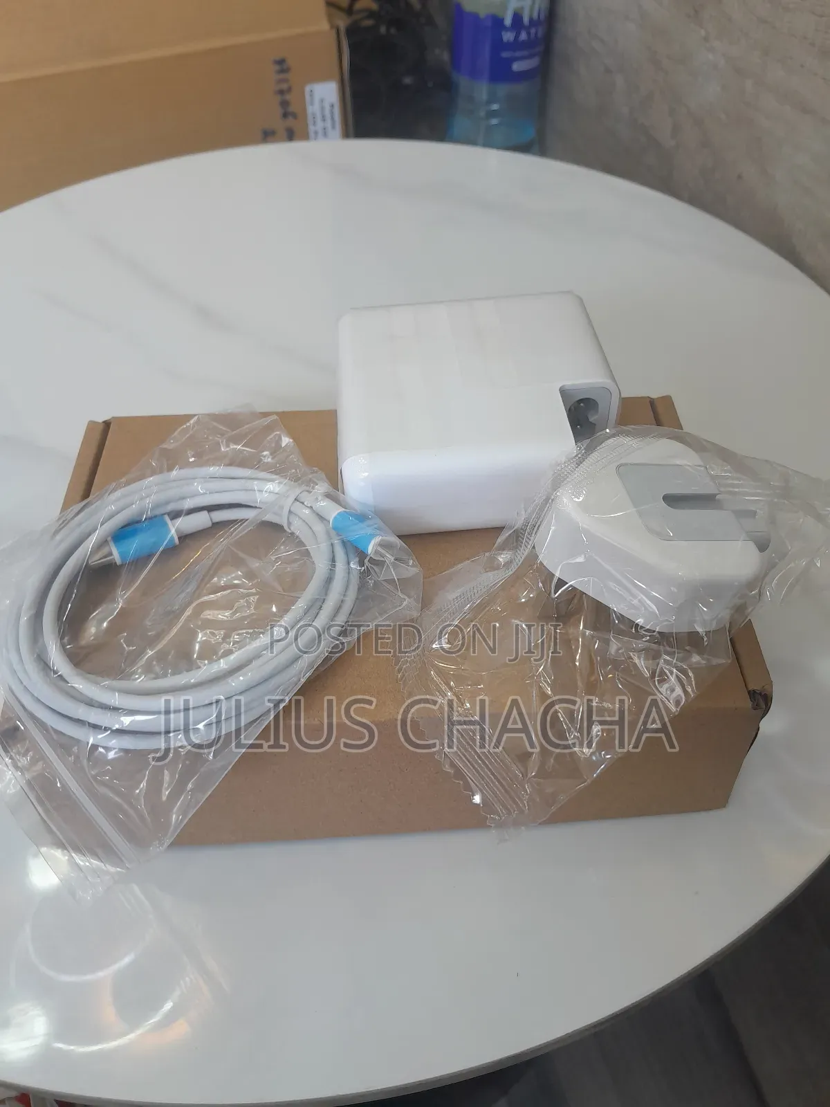 Macbook Adapter